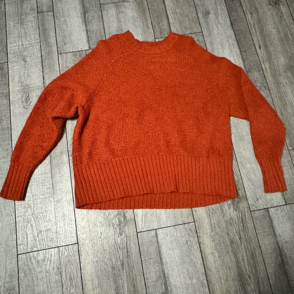 Women’s Burnt Orange Sweater Lightweight Size Large